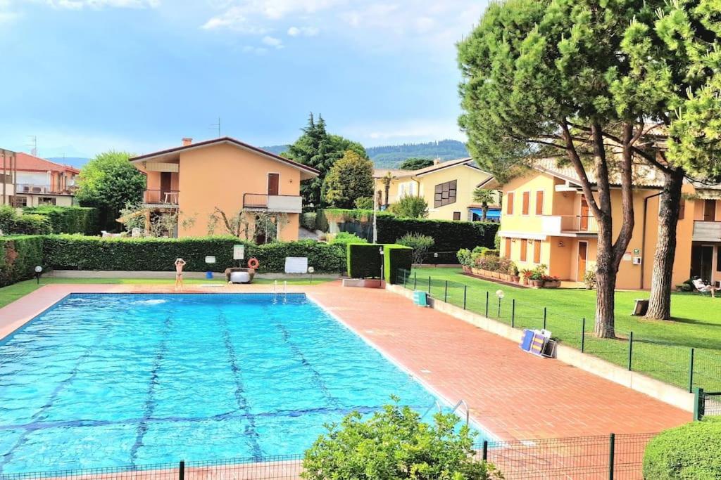 Europa Pool Apartment Bardolino Exterior foto